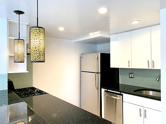 Rented by Compass | media 13