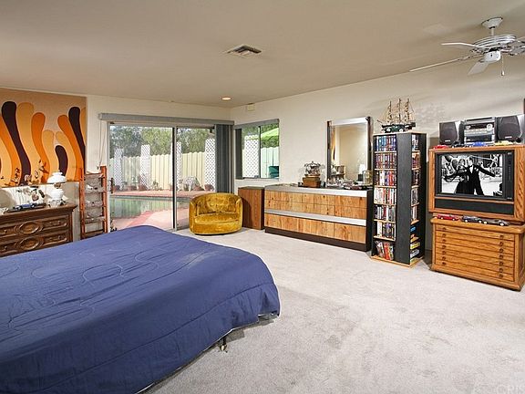 5th image of 7564 Pomelo Dr
