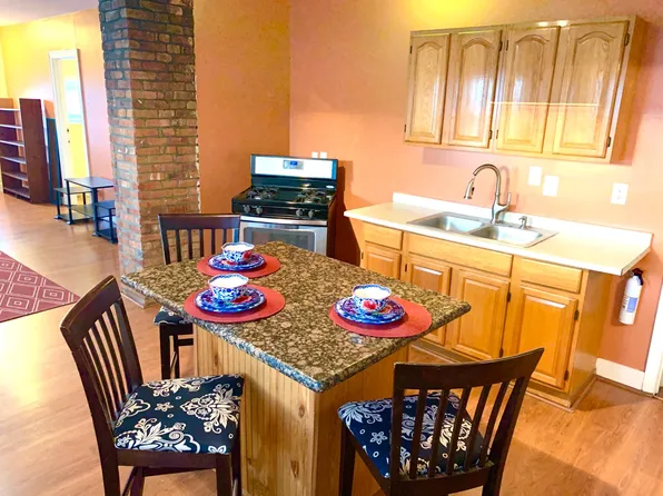 2 California Ave #2, Providence, RI 02905