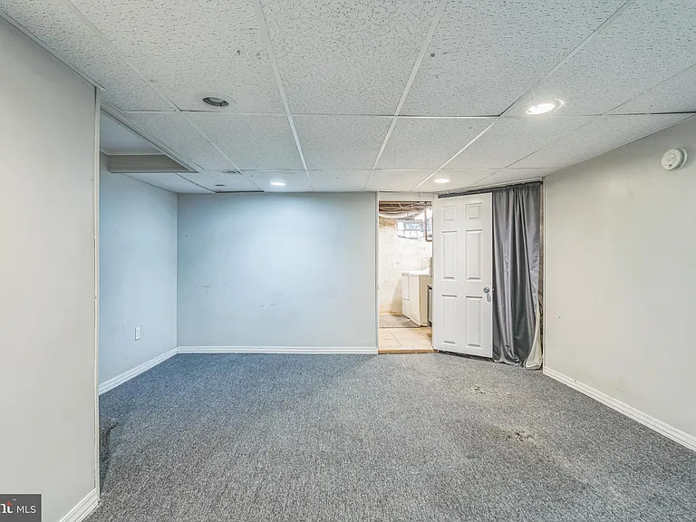 4658 Mansion St — Photo 26