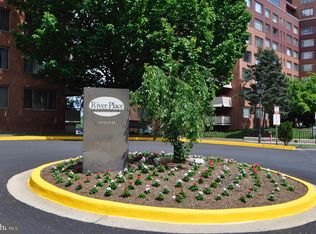 1121 Arlington Blvd APT 605, Arlington, VA 22209