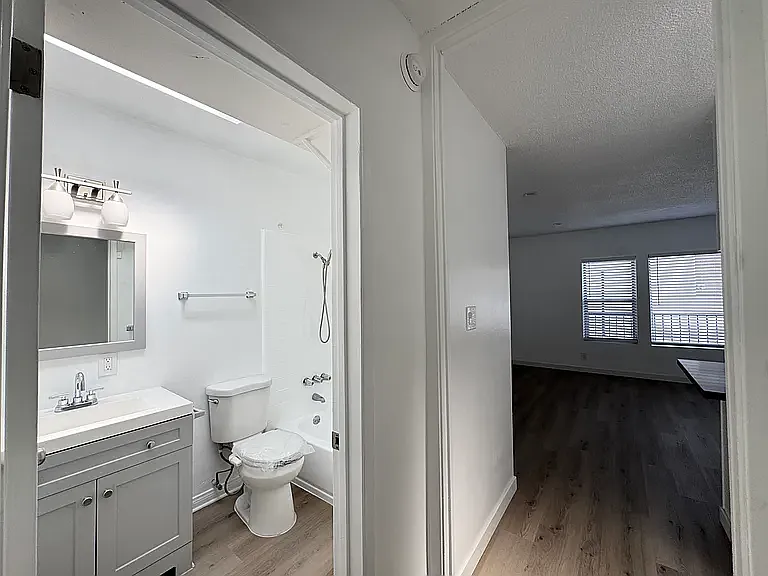 Hallway unstaged