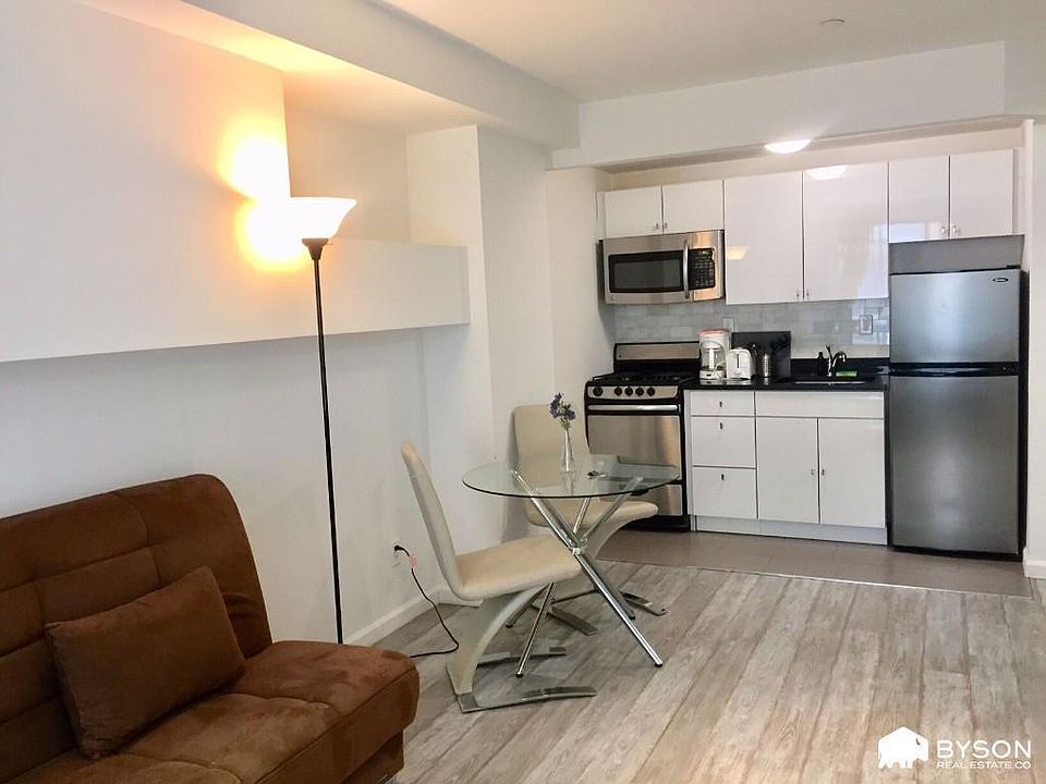 1st image of 521 W 48th St #2G