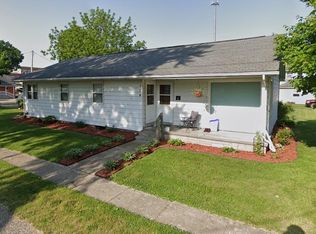 104 E Michigan Ave, White Pigeon, MI 49099