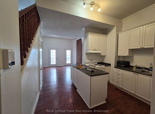 54 King St E #205, Clarington, ON L1C1N3