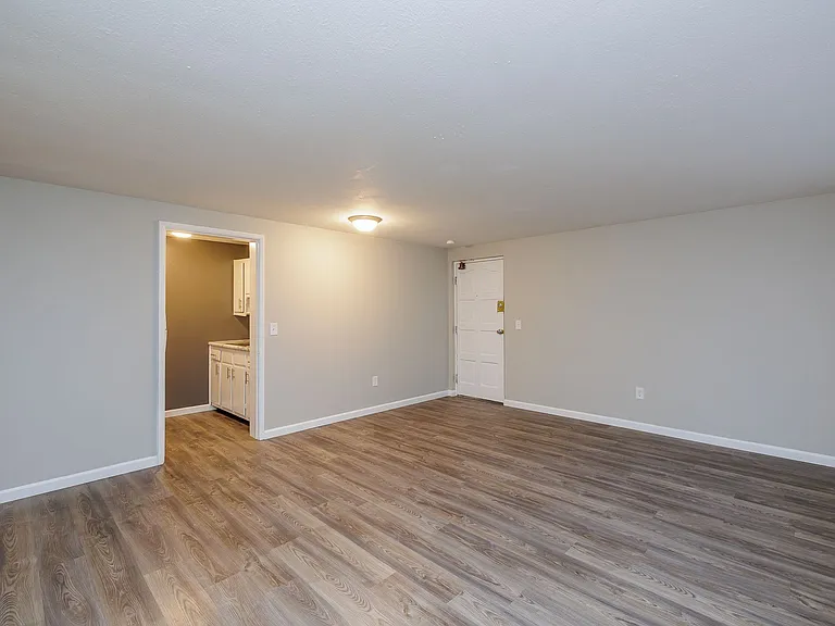 163 E Bridge St #203 — Photo 23