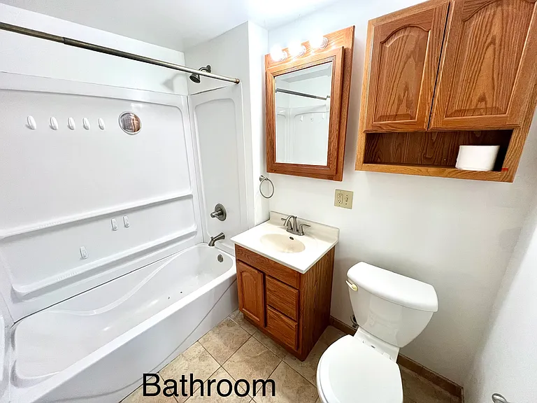 1619 Superior Ave — Photo 20
