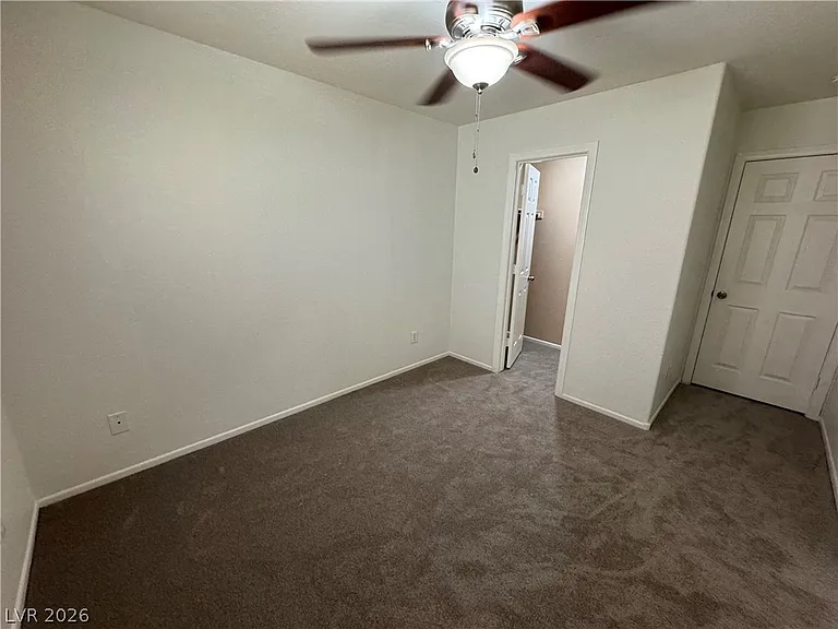 4949 Blue Bay Ct — Photo 26
