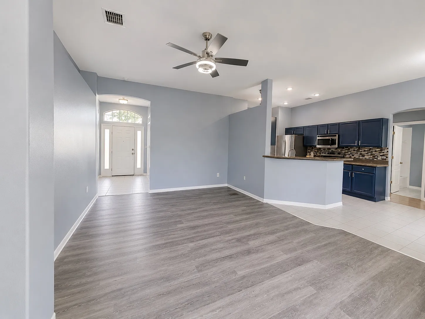 3 bed, 1890 sqft, $2,800 — Photo 2