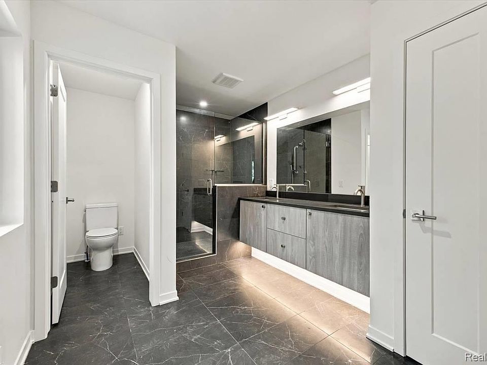 3131 Grayson St, photo 9