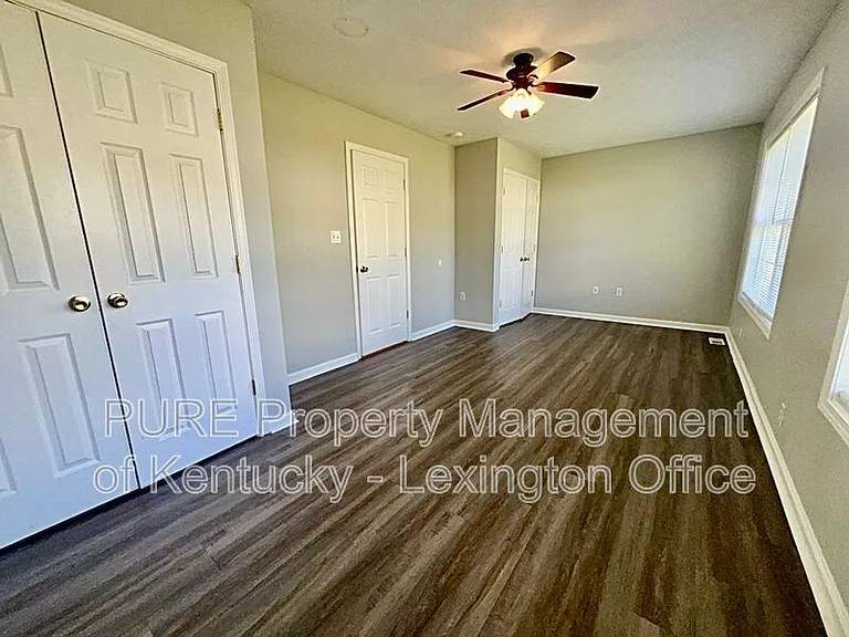 2561 Mackenzie Ln — Photo 14