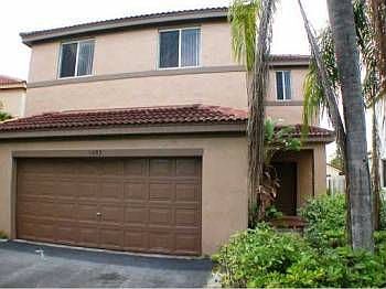 1st image of 1495 Estancia Cir