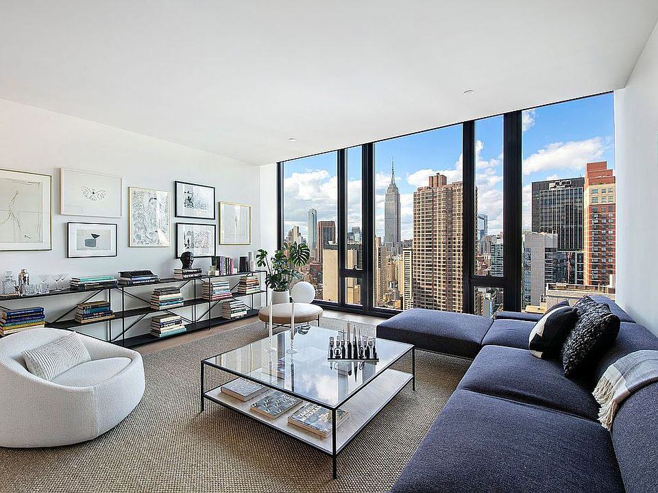 1st image of 695 1st Ave #30F