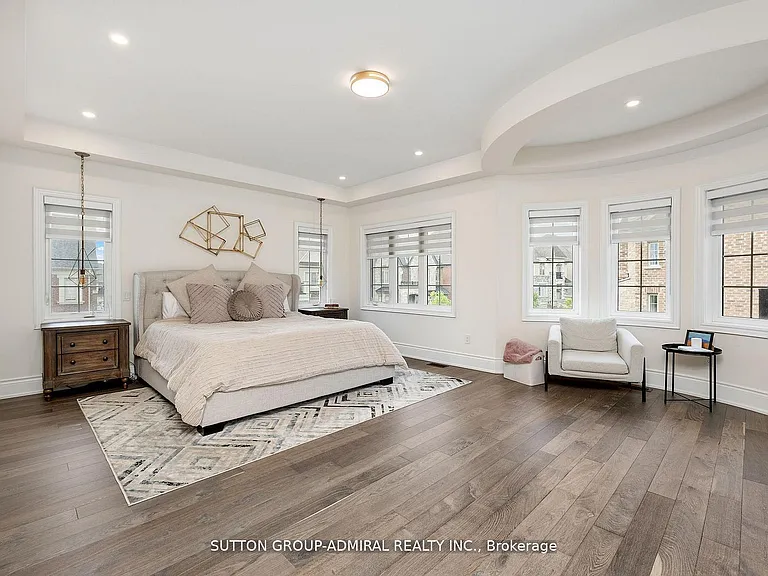 36 Hurst Ave — Photo 21