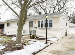 184 Fletcher Dr, Wheeling, IL 60090