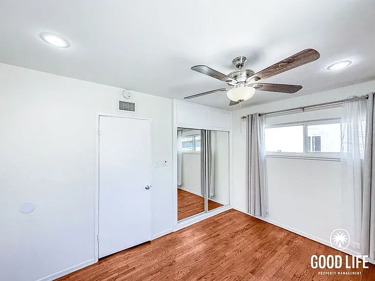1776 W Chateau Ave — Photo 10