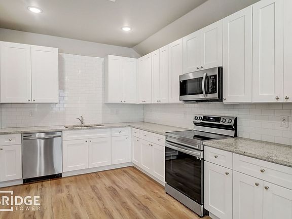 5th image of 1204 Bronze Ln