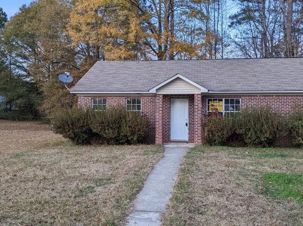 110 Jay Ln #A, Hampton, GA 30228