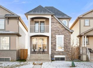 87 N Cranford Park SE, Calgary, AB T3M 1Z4