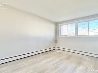 333 Garden St #2, Cambridge, ON N3H4C8