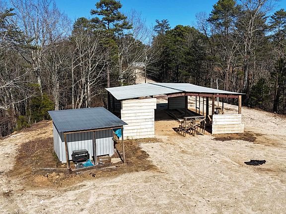 2nd image of 1032 County Road 202