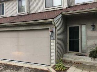 566 Victoria Ct #1, Rochester Hills, MI 48307