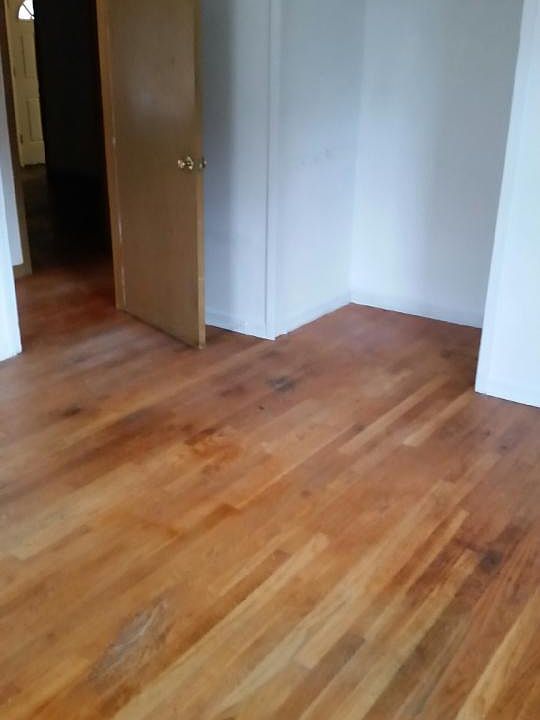 1st image of 4600 S Willis Ave