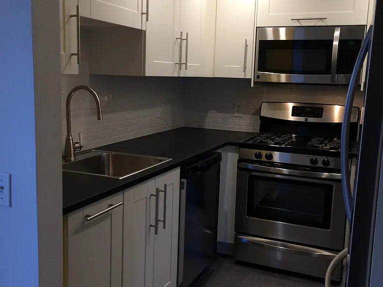 Kitchen from entry.