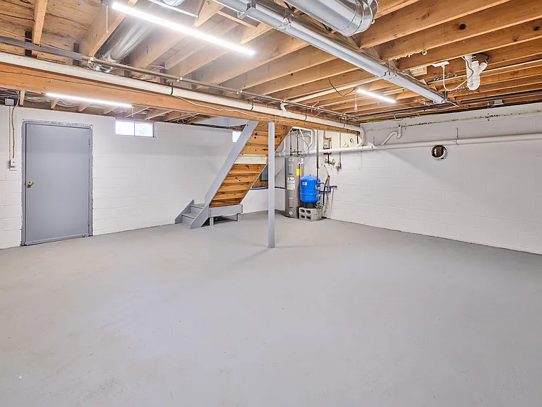 4325 Lehnenberg Rd — Photo 26