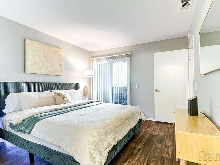 Idyllwillow Bedroom