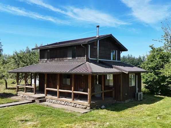 10407 133rd Avenue SE, Rainier, WA 98576