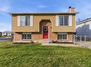 1683 N 250 W, Layton, UT 84041