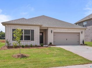 130 Huffman St, Hazel Green, AL 35750