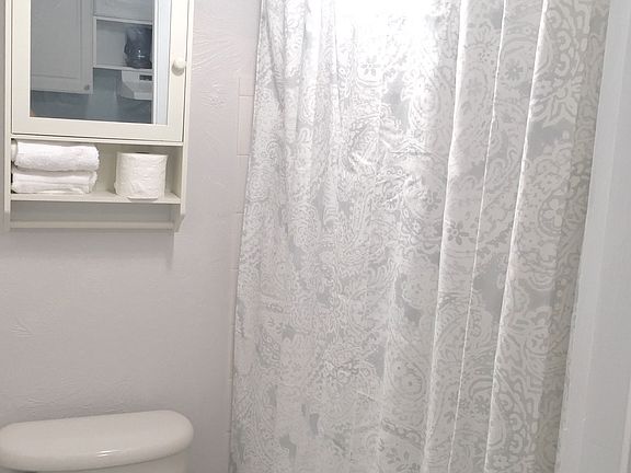 5th image of 313 S Atlantic Ave #206