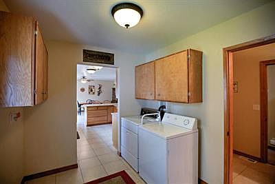3rd image of 201 N Keller Ave