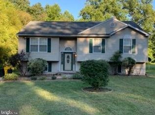 1824 Cedar Dr, Severn, MD 21144