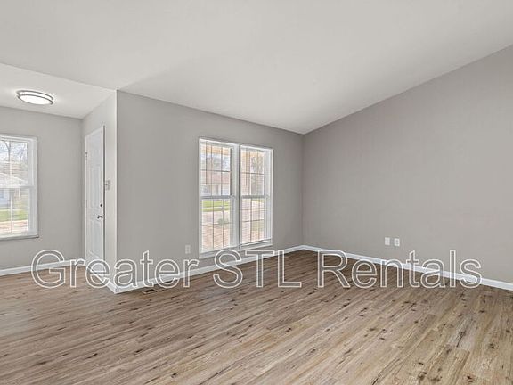 4th image of 208 Laurelwood Dr