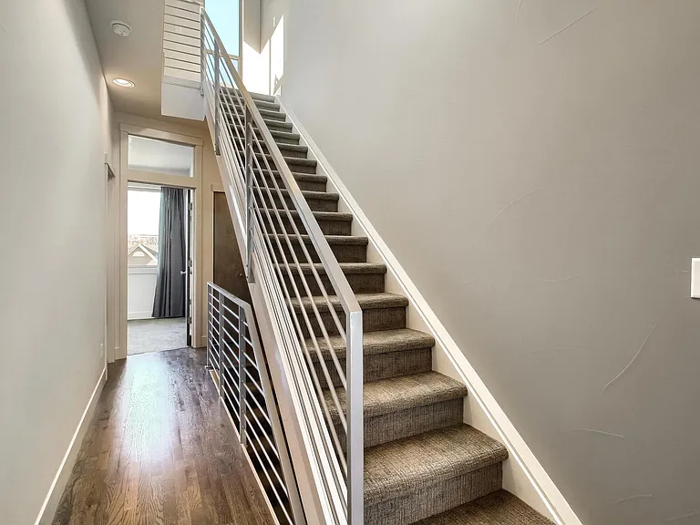 2103 W 32nd Ave #9 — Photo 35