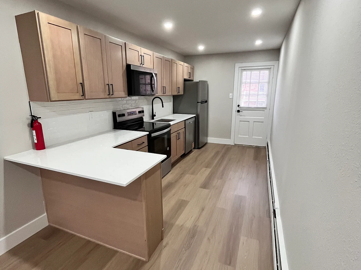 1 bed, 700 sqft, $1,725 — Photo 4