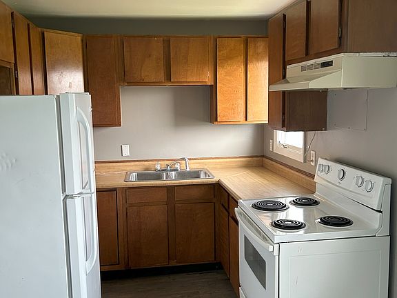 4th image of 26A Edgemont Dr