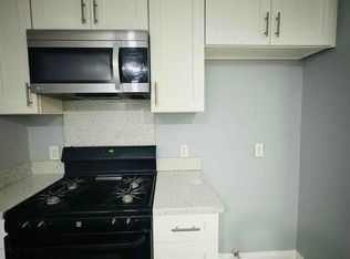 20253 Keswick St, Winnetka, CA 91306