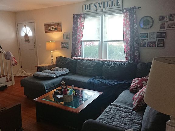 3rd image of 529 Pritt Ln