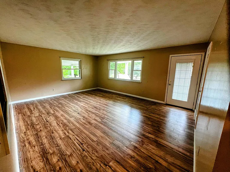 828 Dry Creek Rd — Photo 8