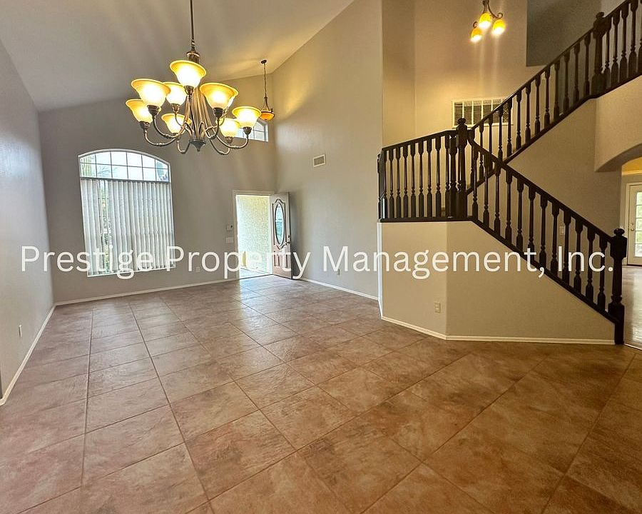 1st image of 1390 W Copper Creek Pl