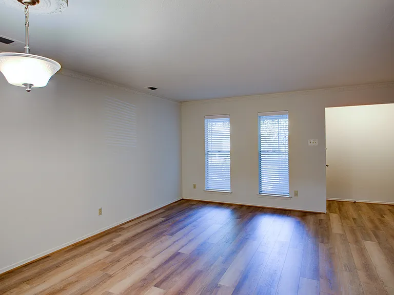 6328 Rincon Way — Photo 3