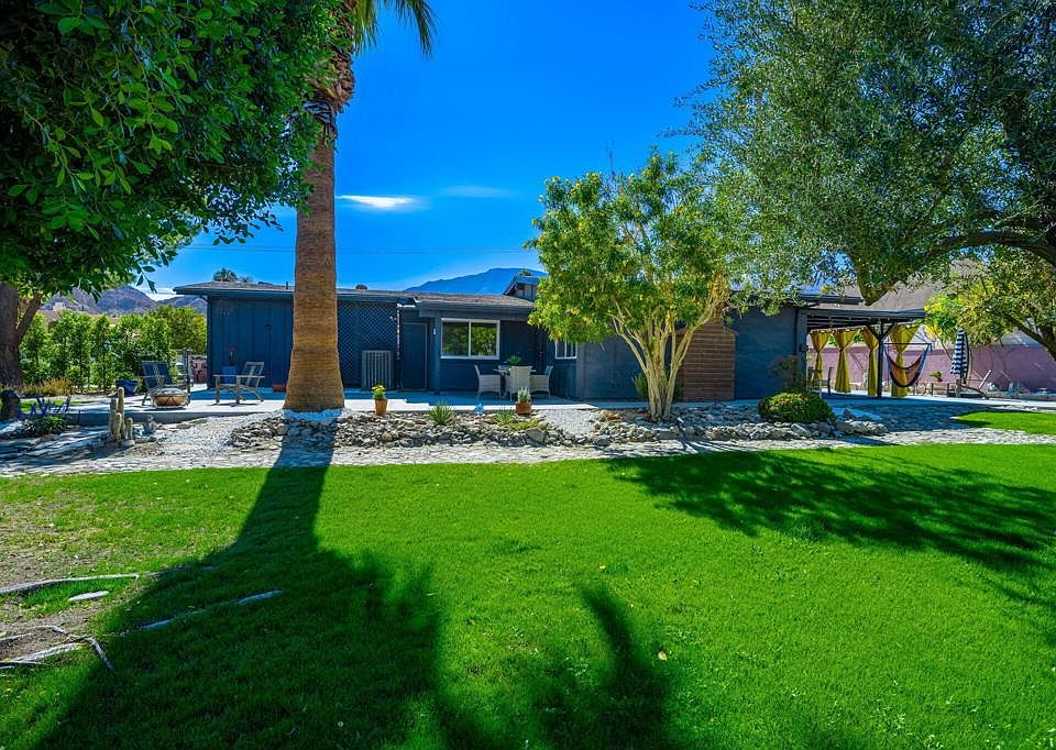 1st image of 53911 Avenida Herrera