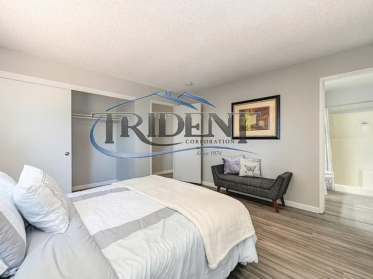 1561 Esplanade Way — Photo 2