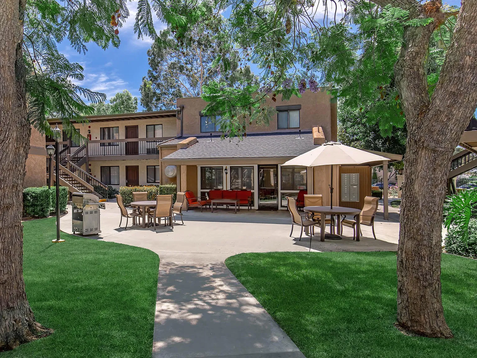 Heritage Park Senior Apartments — Photo 1