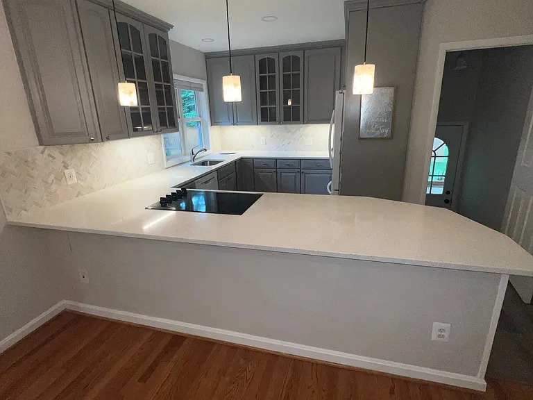 7504 Fairwood Ln — Photo 37