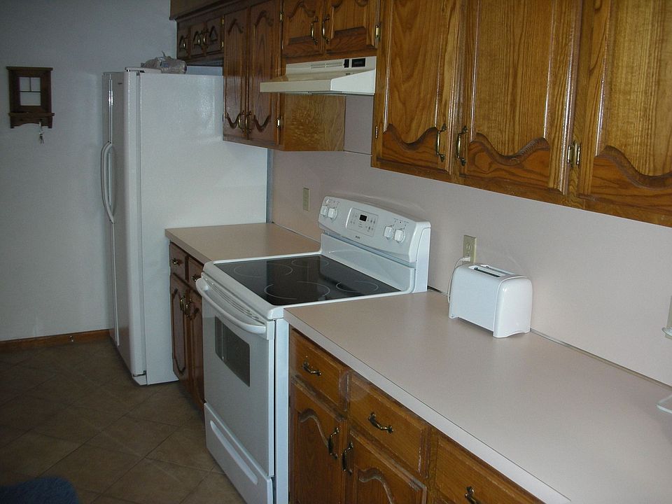 2nd image of 15 Greenthread St
